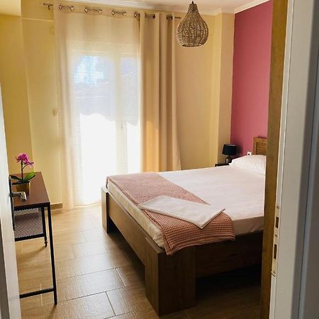 Emily Apartment -N.Kallikratia Nea Kallikrateia Ngoại thất bức ảnh